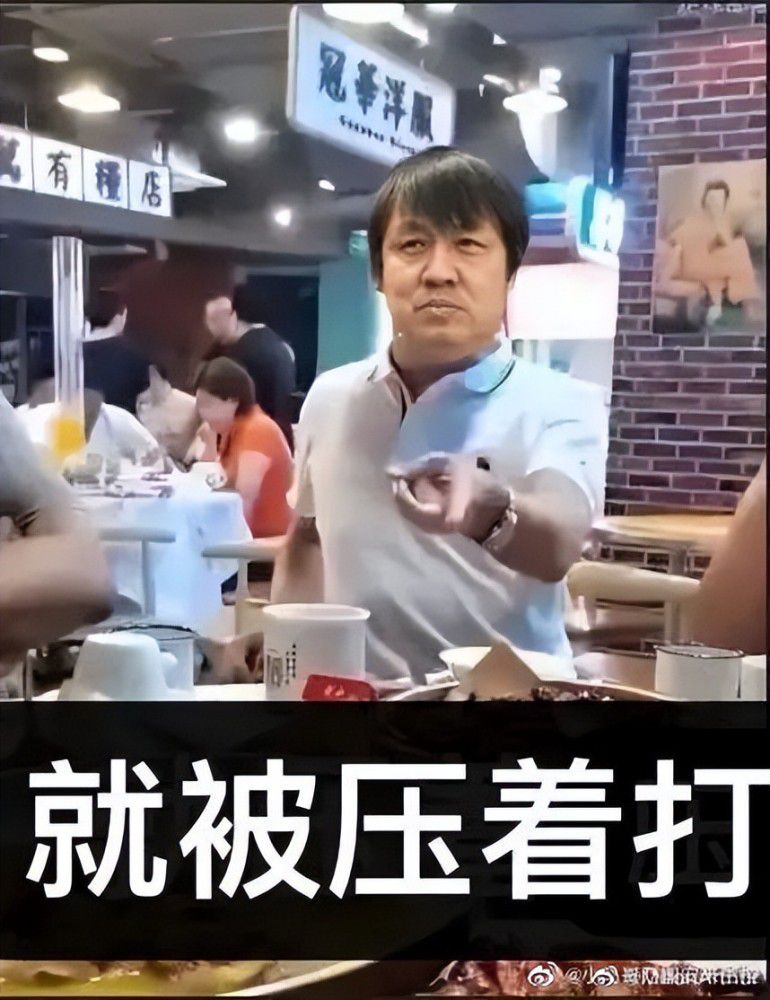 【比赛关键事件】第12分钟，乔-戈麦斯在右路送出传中，路易斯-迪亚斯中路跟进头球攻门得手，利物浦1-0LASK林茨。